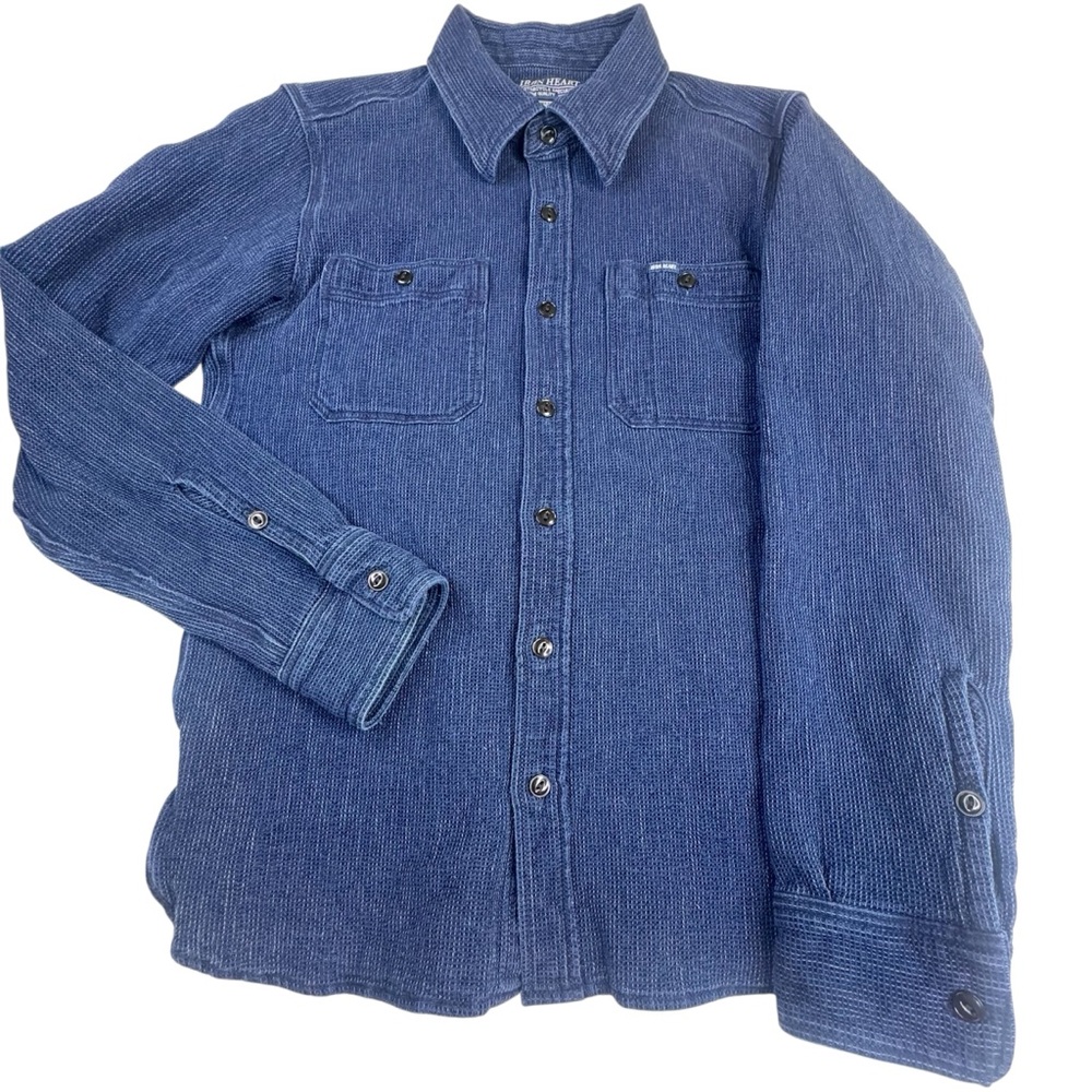 !! SOLD !!  Shirt Men’s Medium Blue Waffle Work Indigo Chest Pockets Lightweight